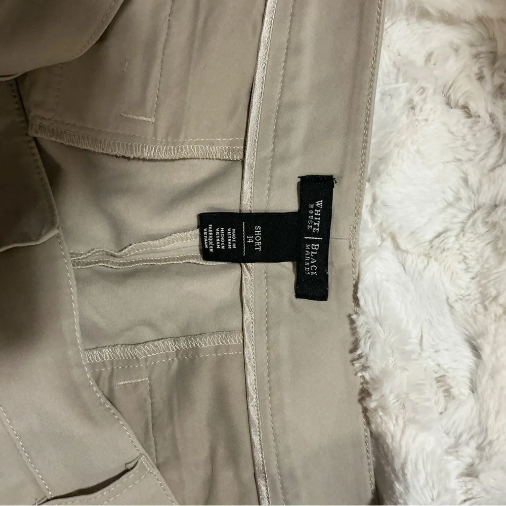 Women's White House Black Market Tan Shorts